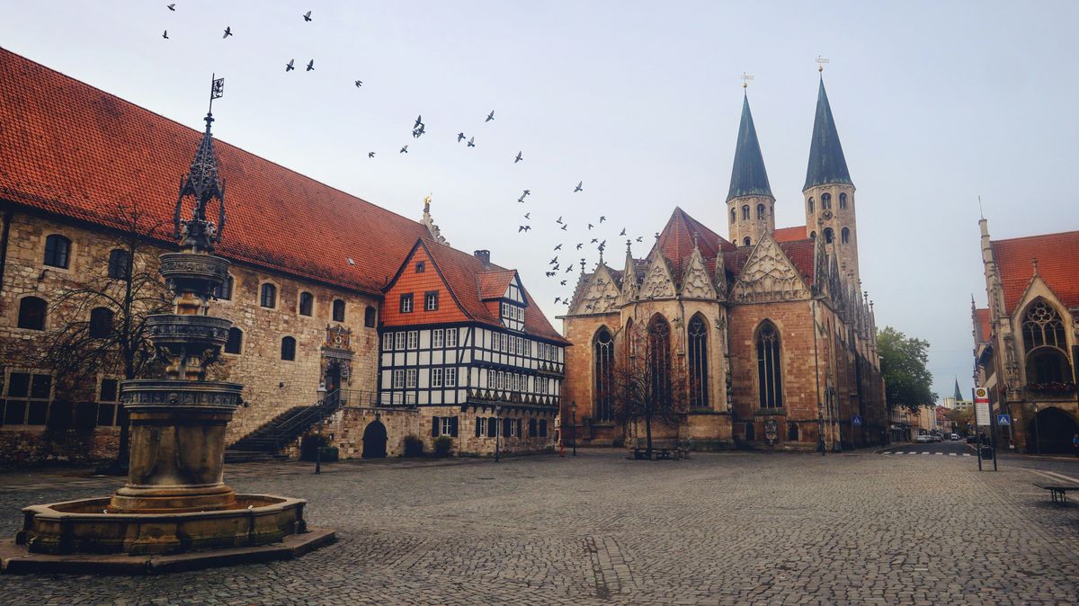 High class Braunschweig escort services